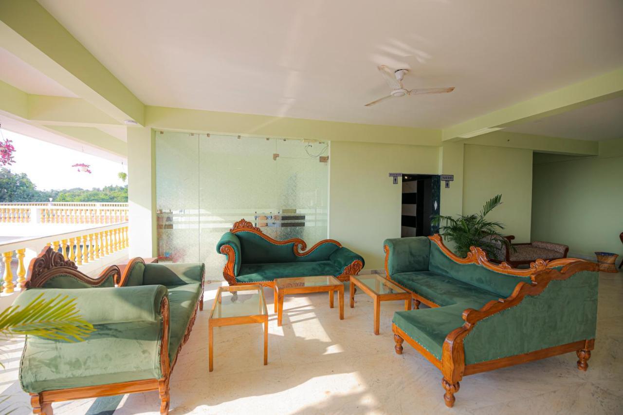 Sparv Aulakhs Resort Mandrem Εξωτερικό φωτογραφία